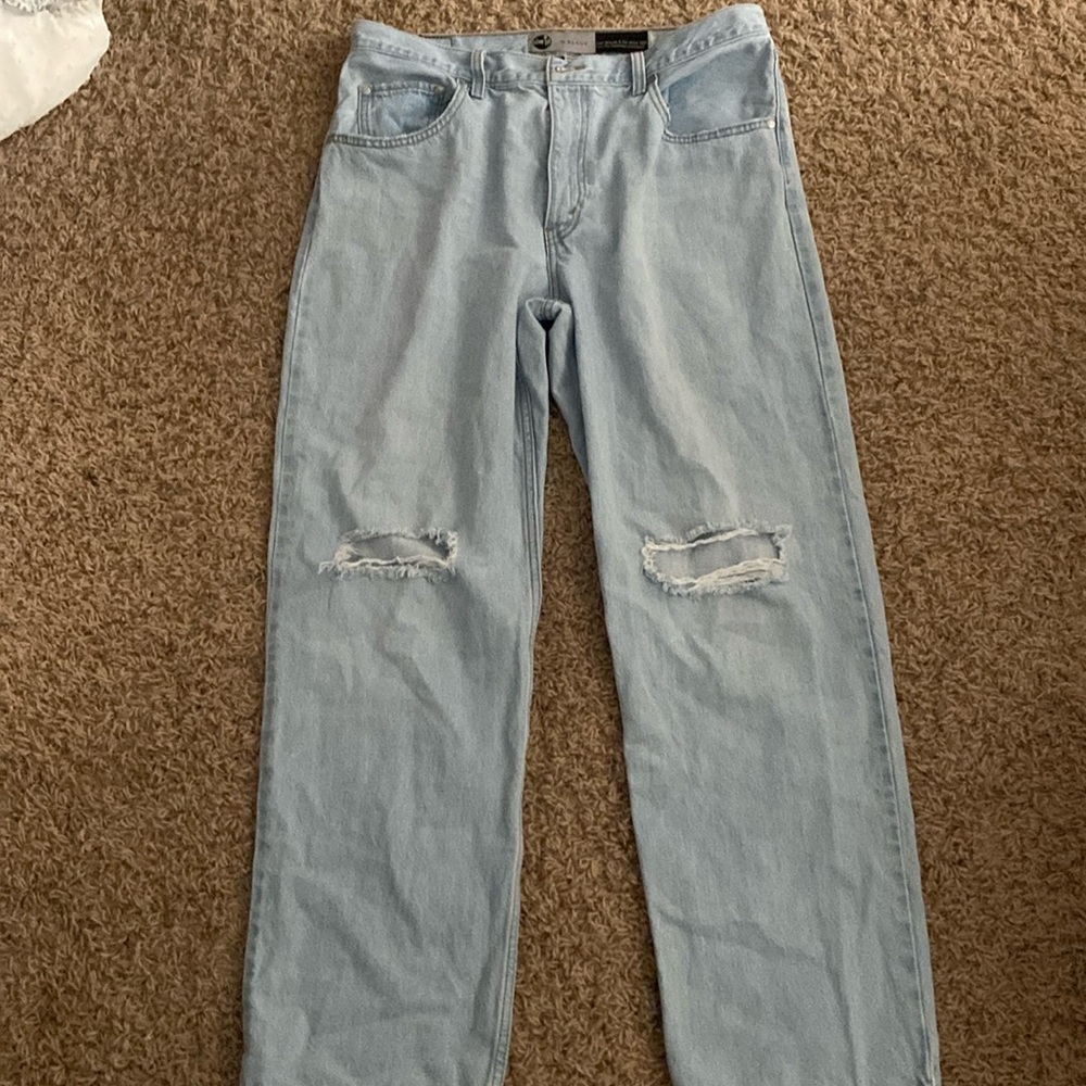 Cute baggy levi jeans